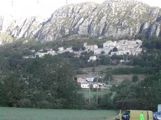 St AUBAN  au Flanc de la Rocheuse 