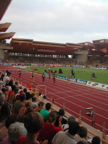l' Arrivé du 400 m Femmes