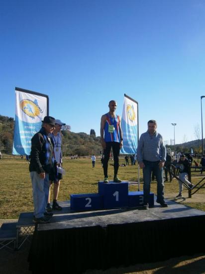 André FERRETTI  Officiel a gauche du VAINQUEUR du Master